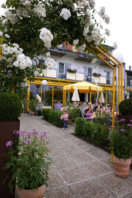 Hotel & Restaurant Seehof Podersdorf am See Ngoại thất bức ảnh