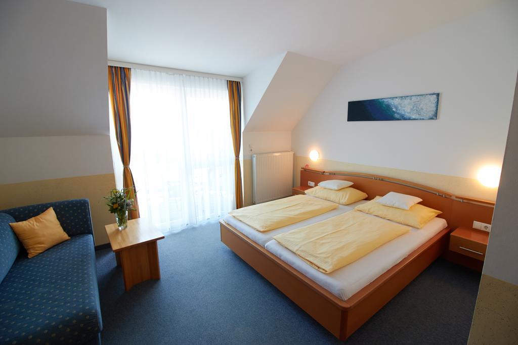 Hotel & Restaurant Seehof Podersdorf am See Ngoại thất bức ảnh